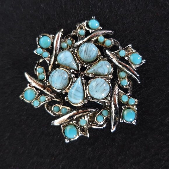 Vintage 1970s Turquoise Marbled Art Glass Pinwheel Floral Silver-Tone Brooch - Picture 5 of 11
